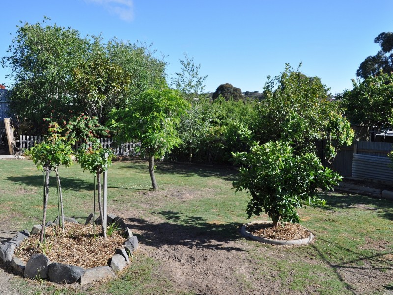 13 Surrey Avenue, Victor Harbor SA 5211