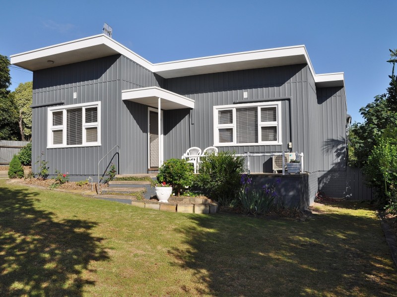 13 Surrey Avenue, Victor Harbor SA 5211