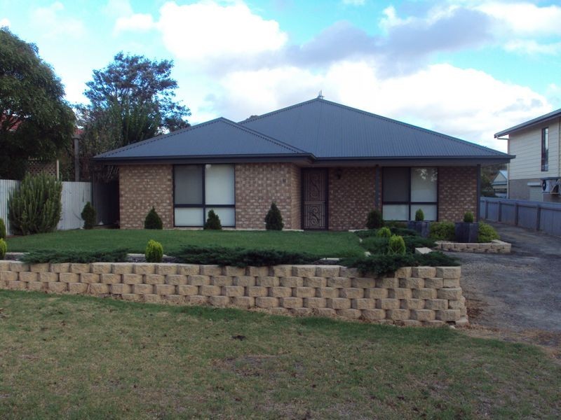 11 Sorrento Parade, Hayborough SA 5211