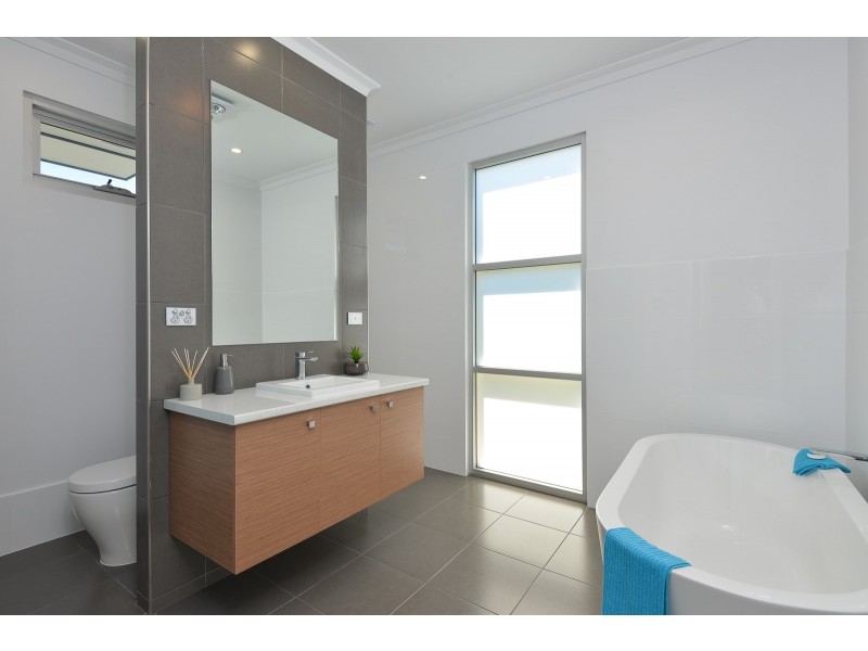12A Sturt Street, Port Elliot SA 5212