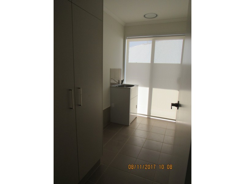 24 Aquamarine Boulevard, Hayborough SA 5211