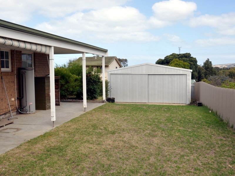 17 Altman Avenue, Victor Harbor SA 5211