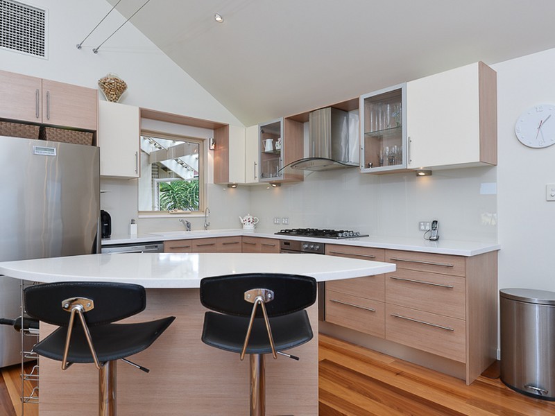 1 Baleen Court, Encounter Bay SA 5211