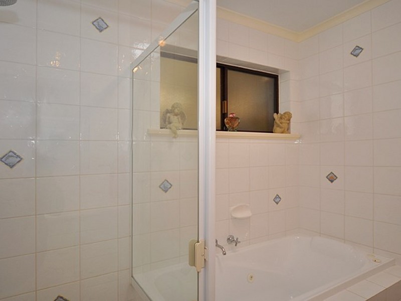 3 River Road, Victor Harbor SA 5211