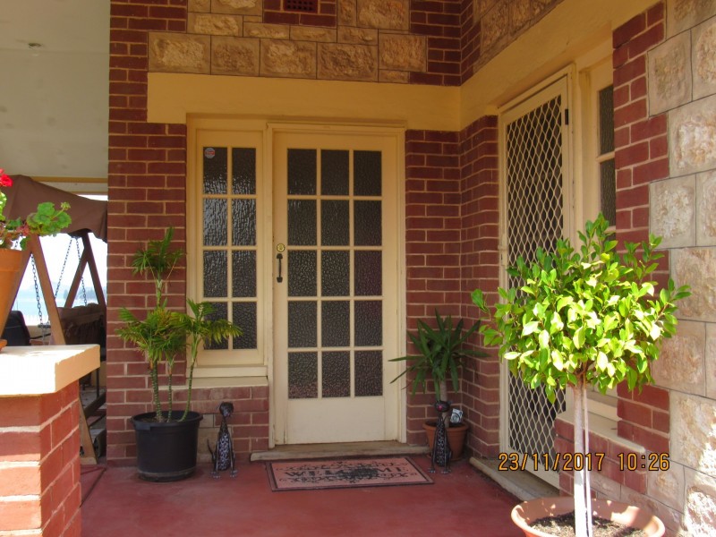 21 Hindmarsh Road, Victor Harbor SA 5211