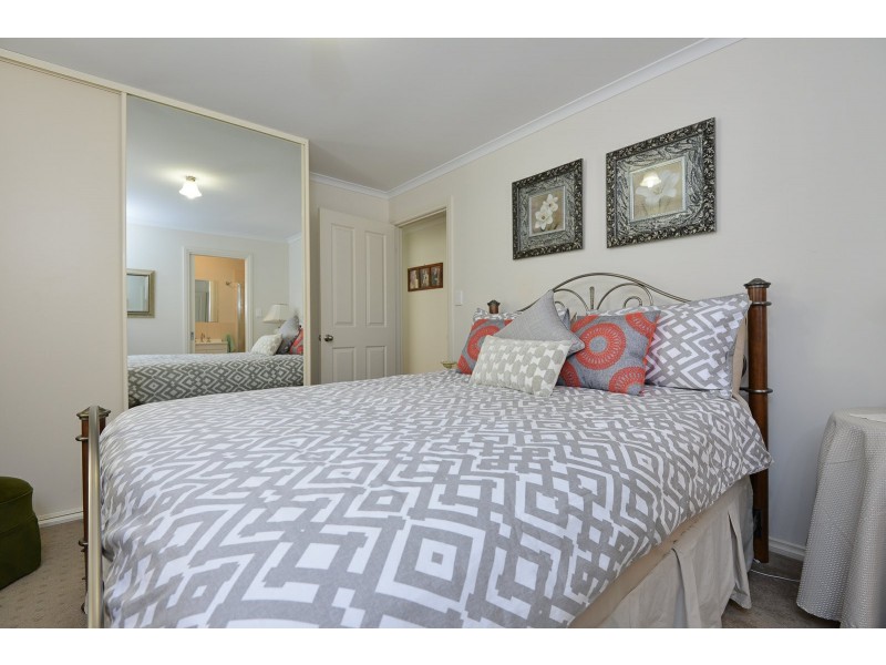 14 Sweetman Avenue, Encounter Bay SA 5211