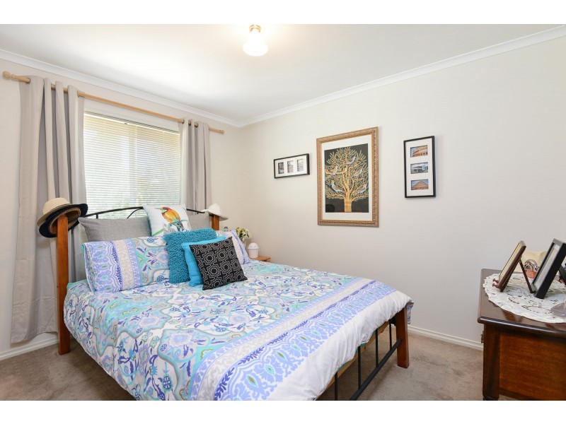 14 Sweetman Avenue, Encounter Bay SA 5211