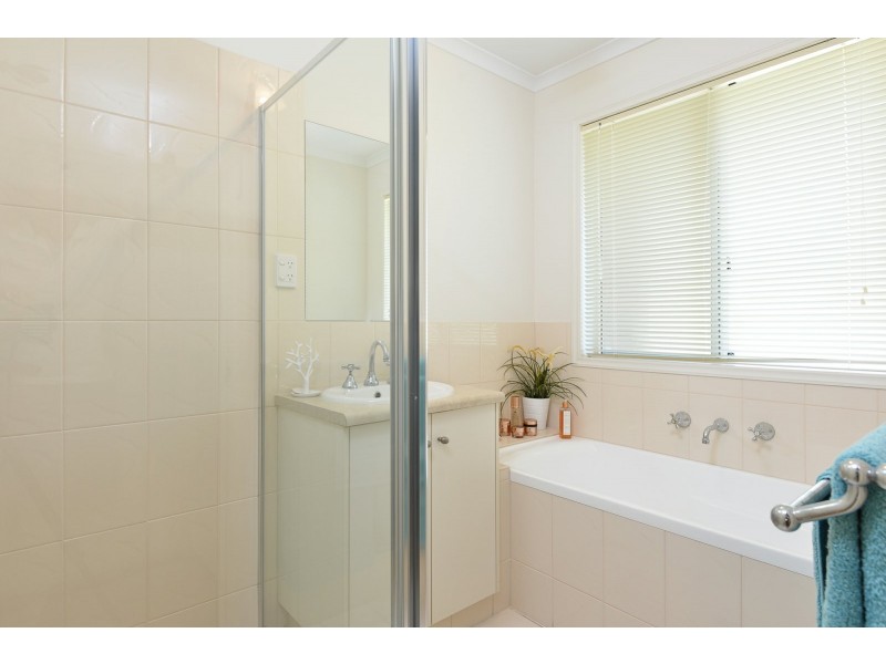 14 Sweetman Avenue, Encounter Bay SA 5211