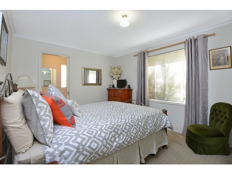 14 Sweetman Avenue, Encounter Bay SA 5211