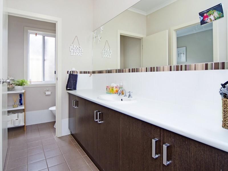 Unit 4/13 Chrystal Street, Goolwa SA 5214