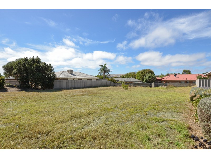 22 Cudmore Road, Mccracken SA 5211