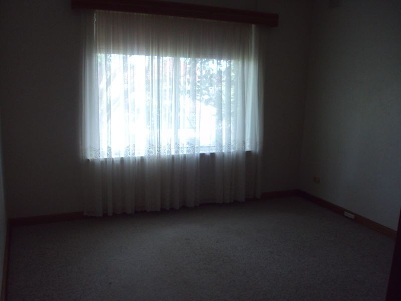 3 Swain Avenue, Victor Harbor SA 5211