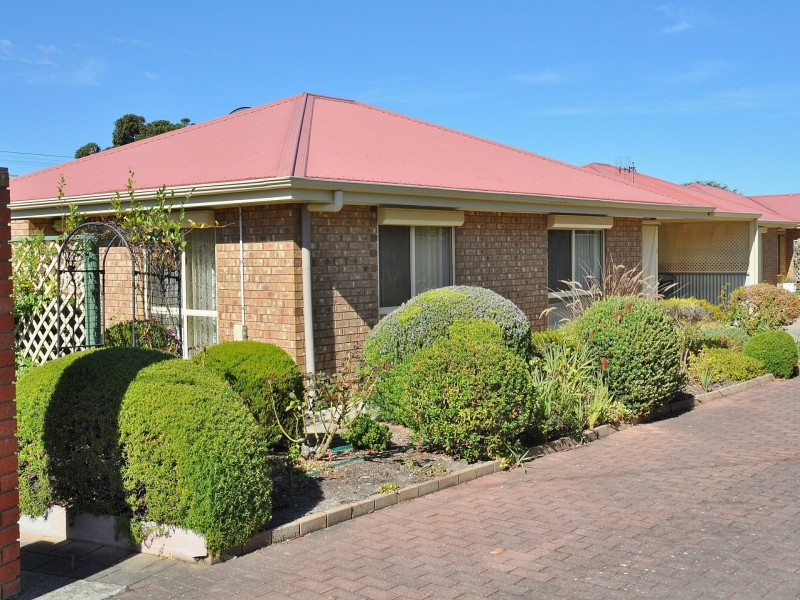 Unit 1/95 Crozier Road, Victor Harbor SA 5211
