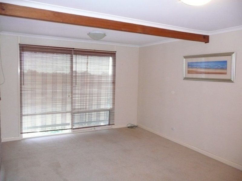 1 Laurie Avenue, Encounter Bay SA 5211