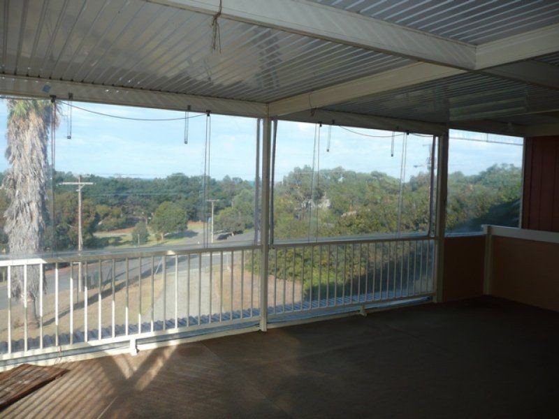 1 Laurie Avenue, Encounter Bay SA 5211