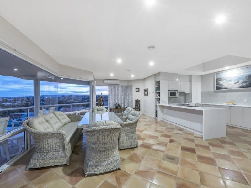 28 Bluffview Road, Mccracken SA 5211