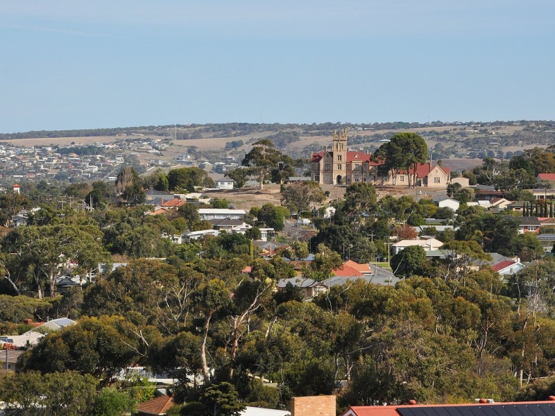 28 Bluffview Road, Mccracken SA 5211