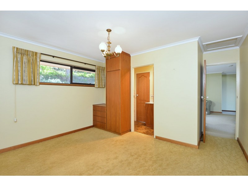 31 The Crescent, Mccracken SA 5211