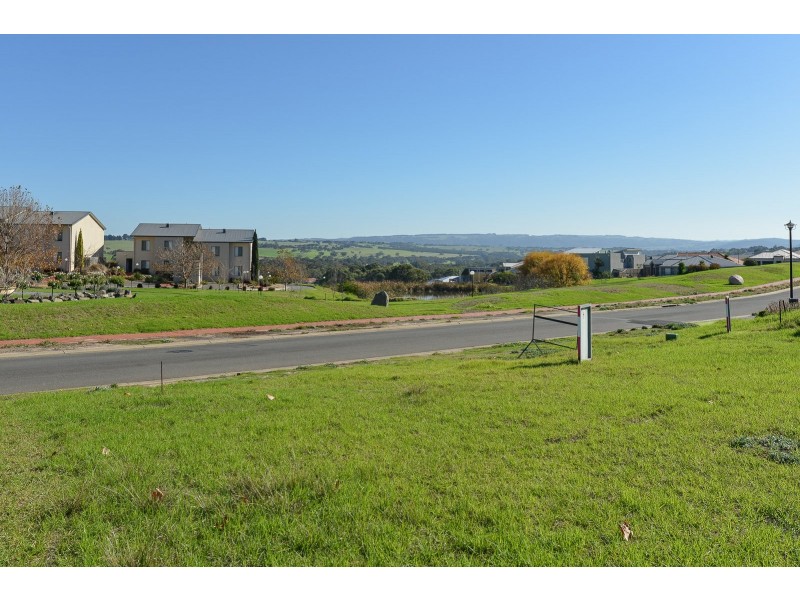 2 Endeavour Drive, Mccracken SA 5211