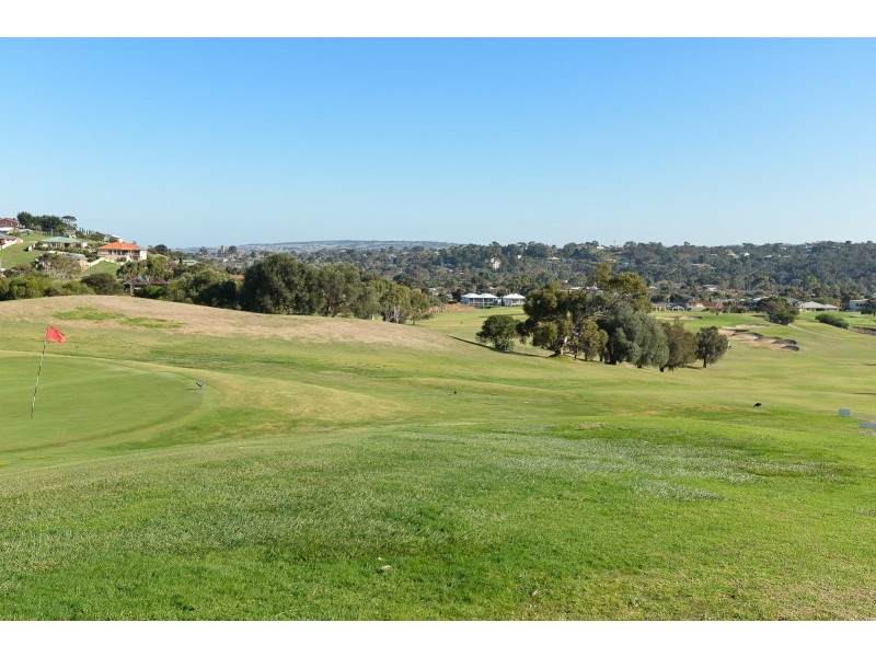 2 Endeavour Drive, Mccracken SA 5211