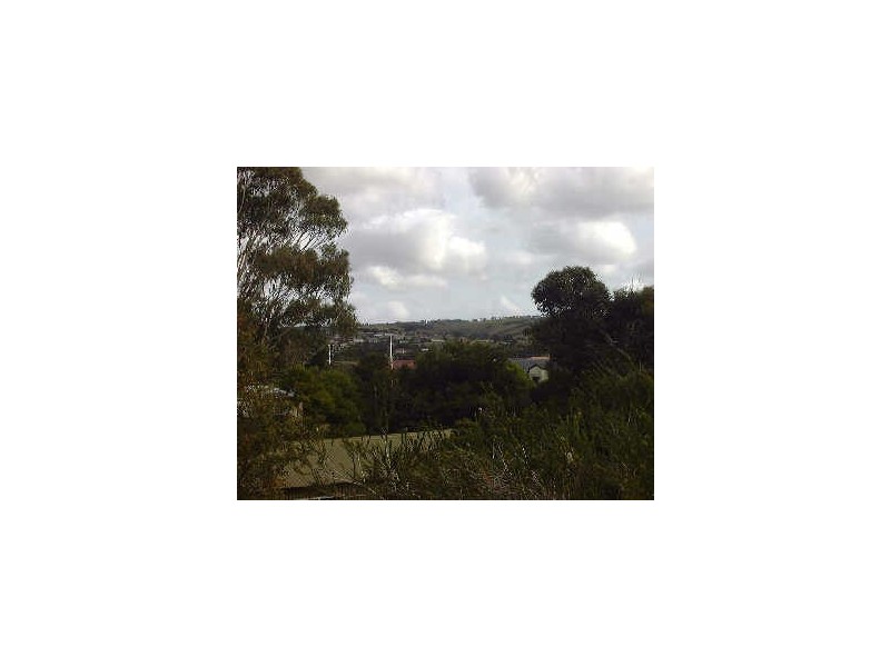 1 Henry Street, Encounter Bay SA 5211