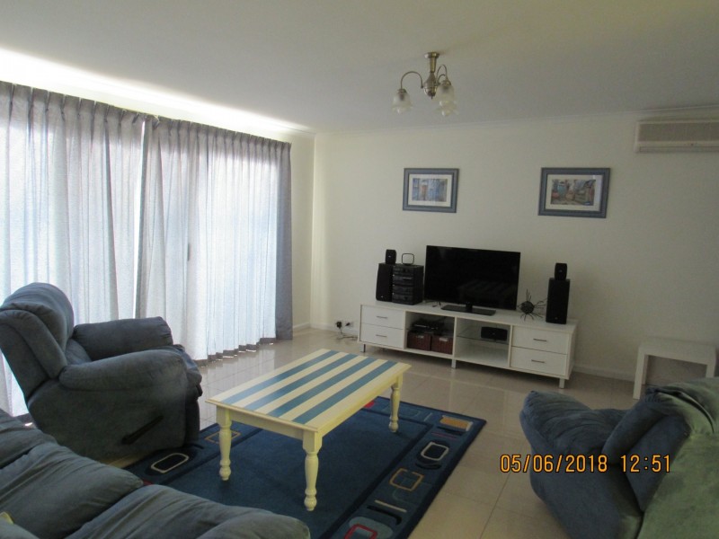 23 Gibson Avenue, Encounter Bay SA 5211