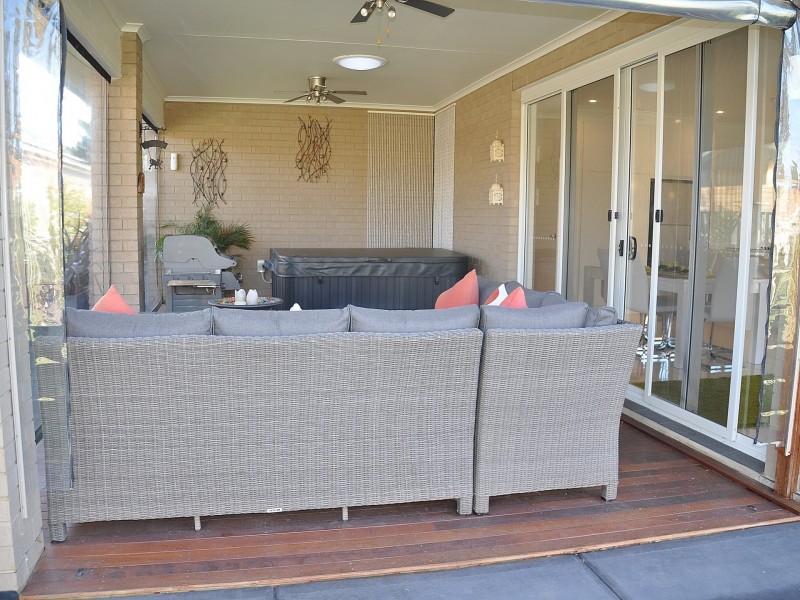 22 Africaine Drive, Mccracken SA 5211