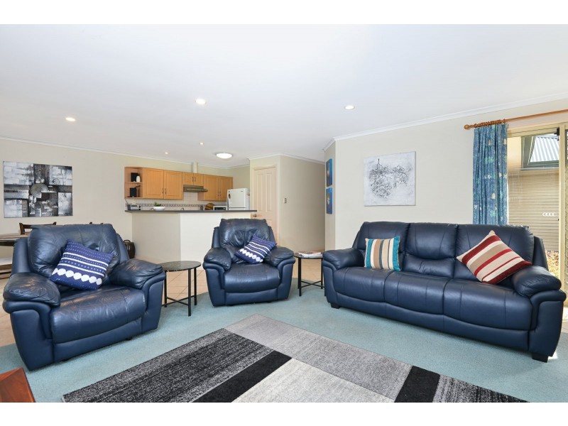 44 Newland Street, Victor Harbor SA 5211