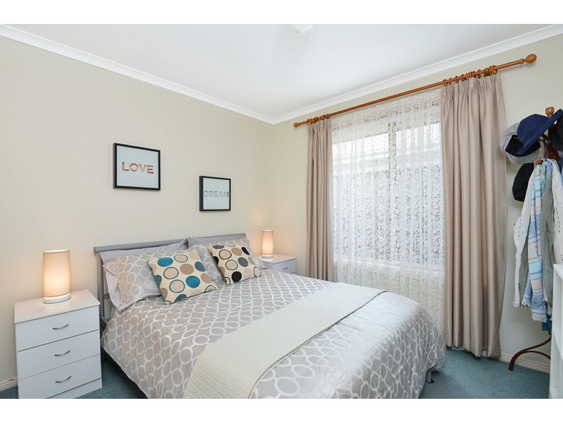 44 Newland Street, Victor Harbor SA 5211