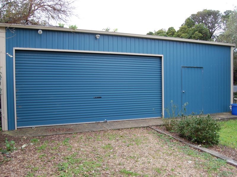 48 Hill Street, Victor Harbor SA 5211