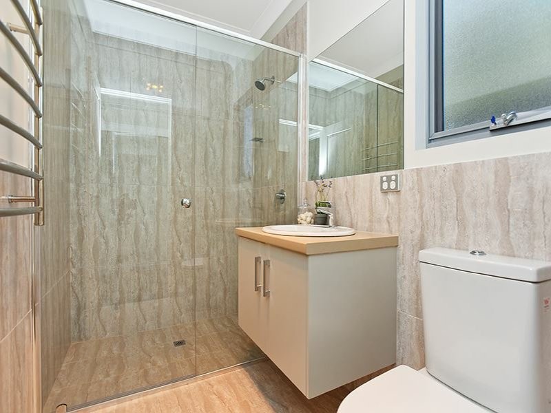 6 Keithalan Avenue, Victor Harbor SA 5211