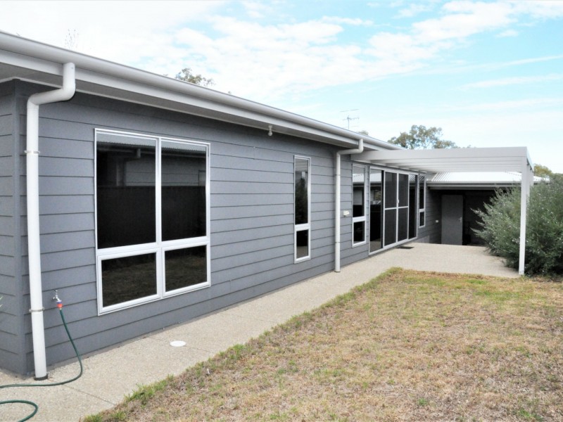 6 Keithalan Avenue, Victor Harbor SA 5211