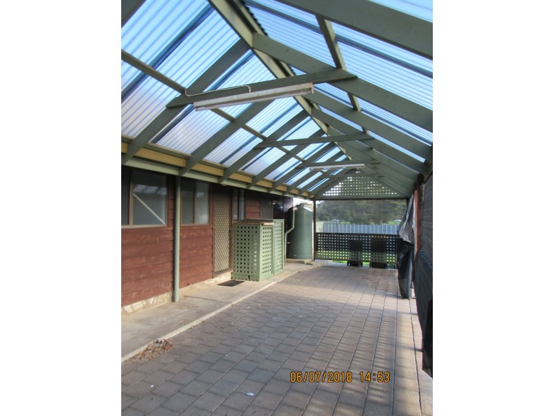 33 Russell Street, Encounter Bay SA 5211