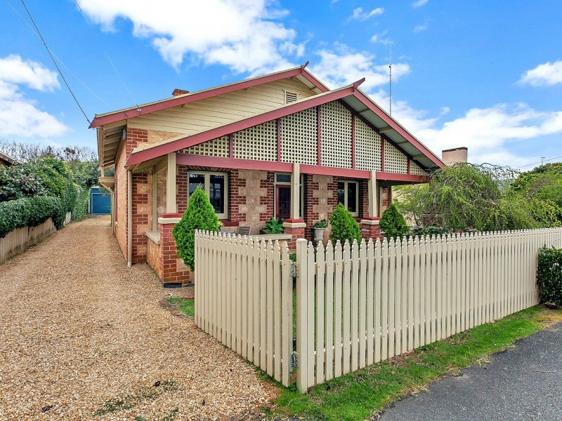 48 Hill Street, Victor Harbor SA 5211