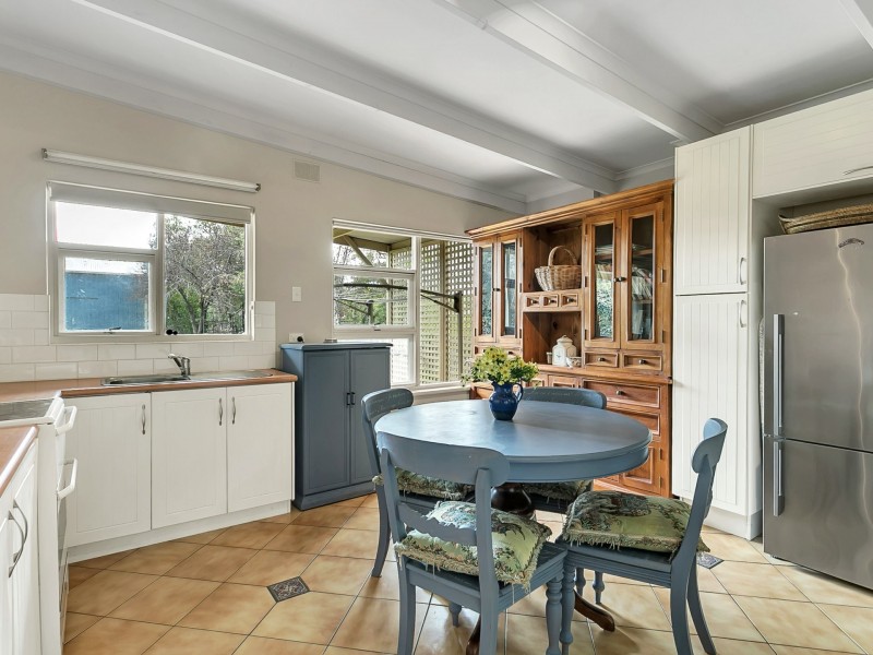 48 Hill Street, Victor Harbor SA 5211