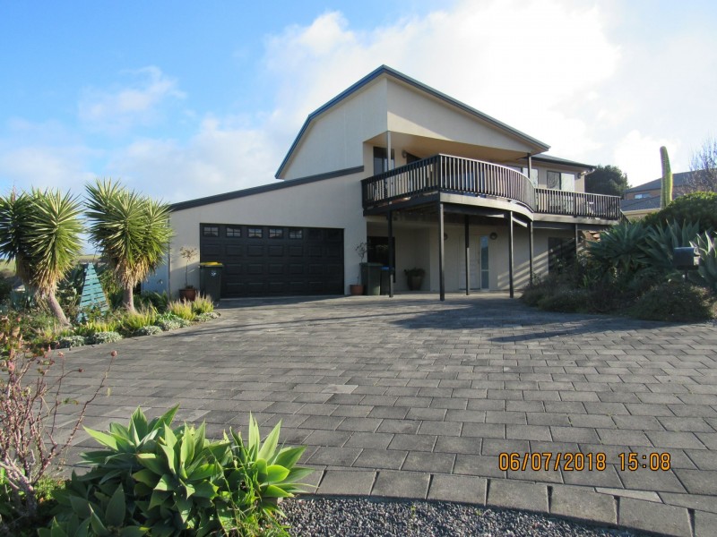 93 Battye Road, Encounter Bay SA 5211