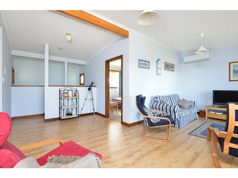 1 Adamson Street, Hayborough SA 5211