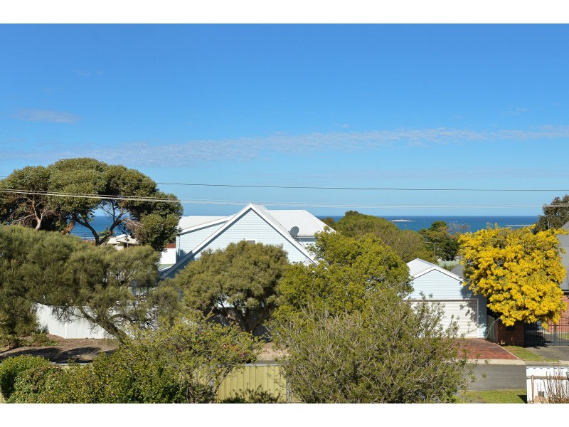 1 Adamson Street, Hayborough SA 5211