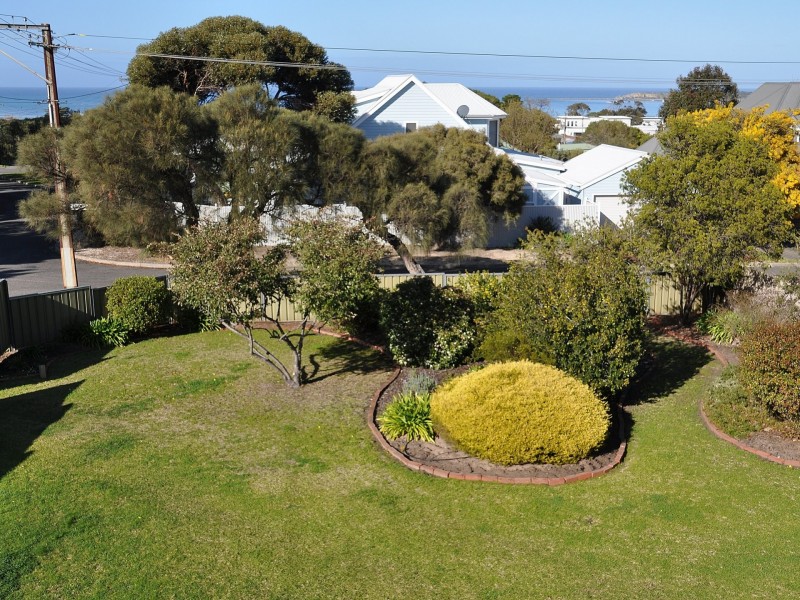 1 Adamson Street, Hayborough SA 5211