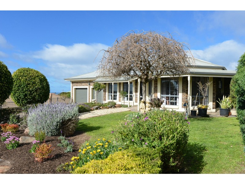 9 Bell Court, Encounter Bay SA 5211