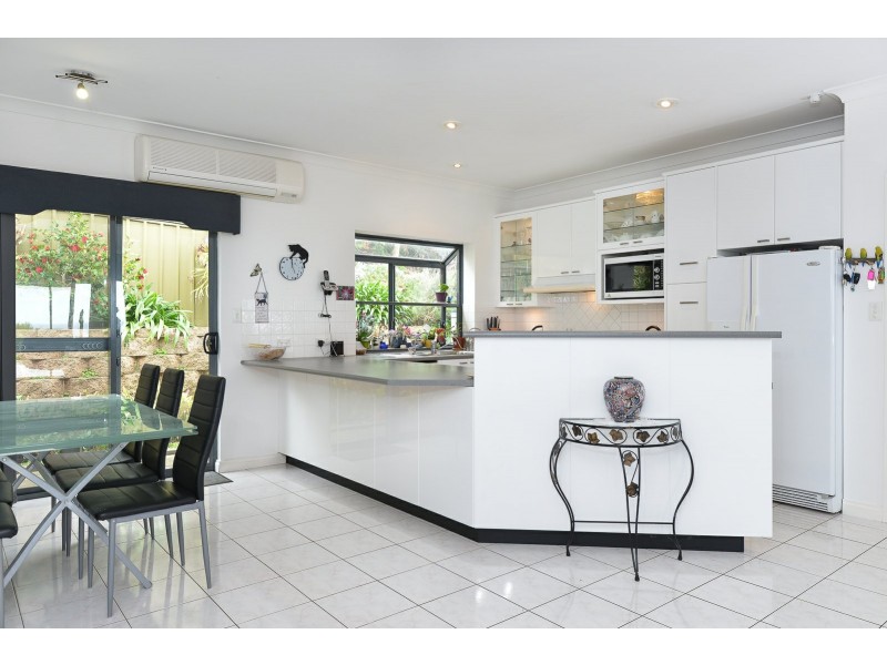 9 Bell Court, Encounter Bay SA 5211