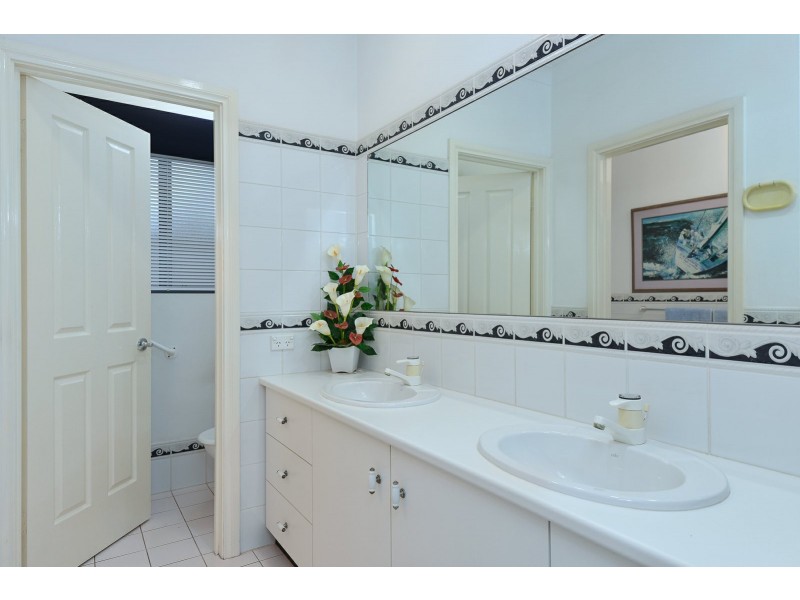 9 Bell Court, Encounter Bay SA 5211