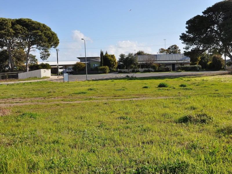 70 (Lot 105) Montpelier Terrace, Port Elliot SA 5212