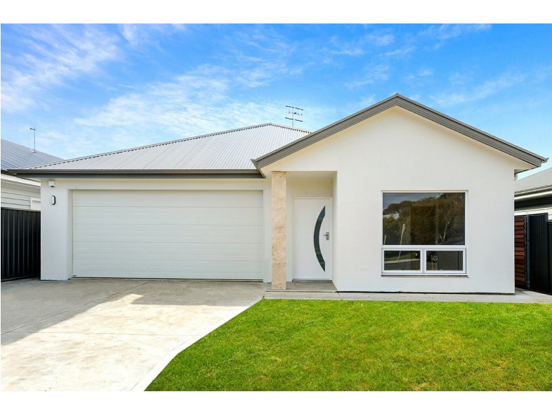 64 Montpelier Terrace, Port Elliot SA 5212