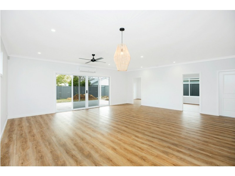 64 Montpelier Terrace, Port Elliot SA 5212