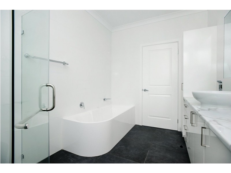 64 Montpelier Terrace, Port Elliot SA 5212