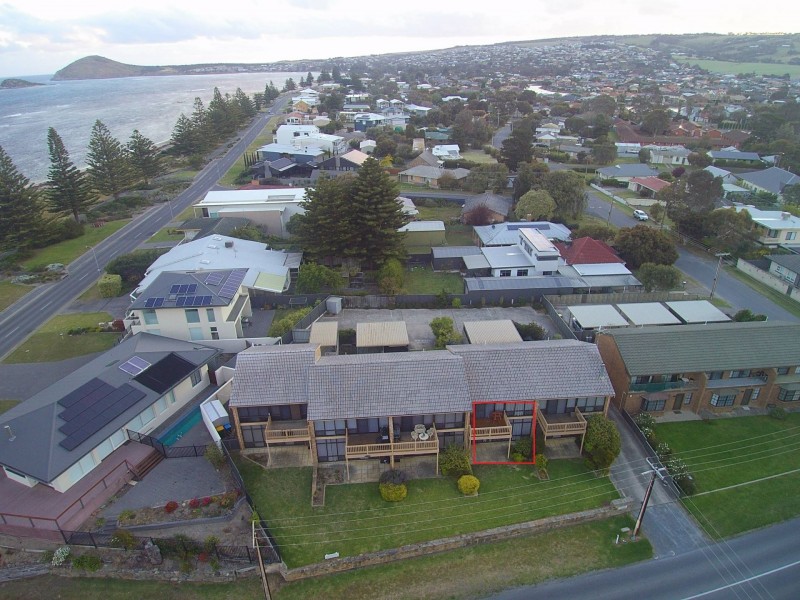 2/1 Harbour View Terrace, Victor Harbor SA 5211