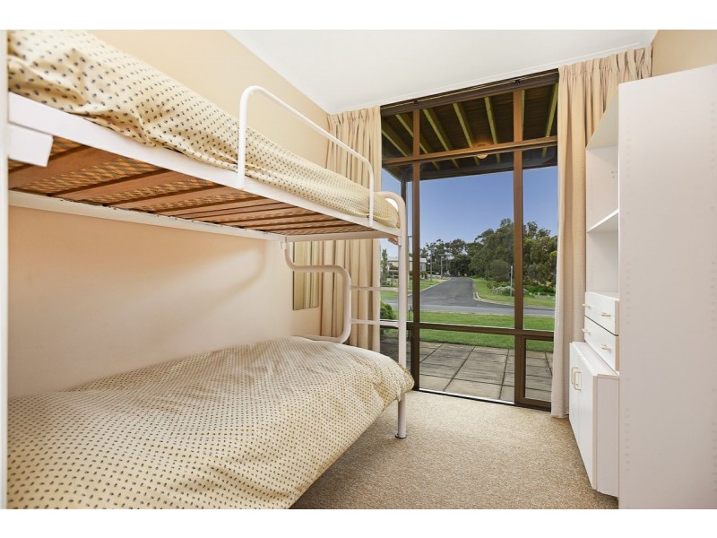 2/1 Harbour View Terrace, Victor Harbor SA 5211