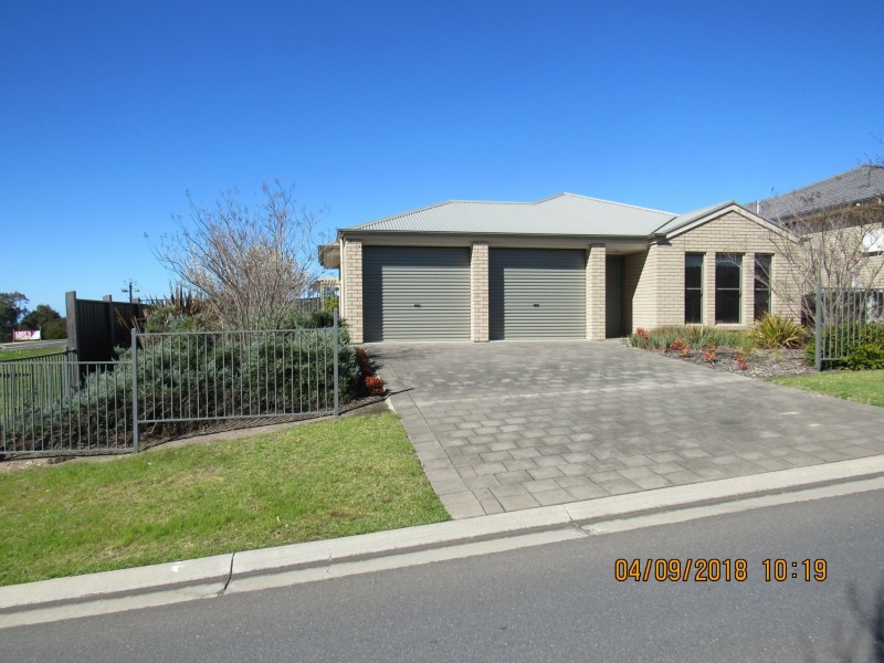 3 Aquamarine Boulvard, Hayborough SA 5211