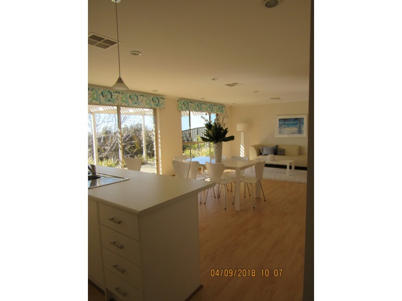 3 Aquamarine Boulvard, Hayborough SA 5211